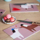 cutting board "dogs in love" with macarons, Schneidebrettchen dogs in love