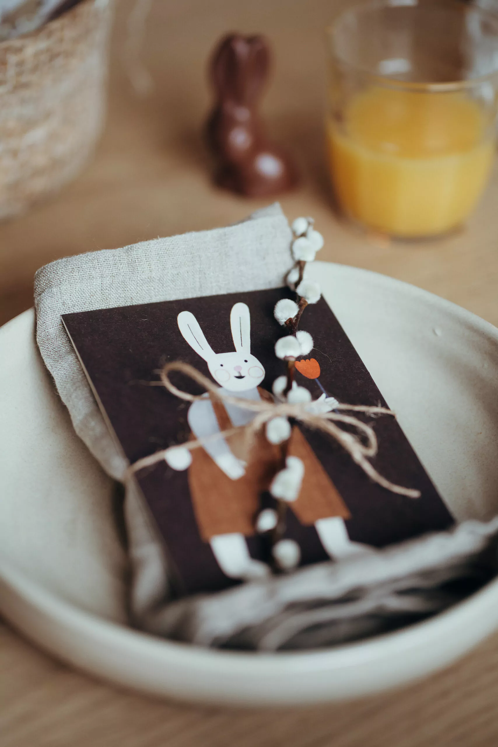 Nuukk postkarte easter bunny anna katharina jansen gedeckter tisch ostern
